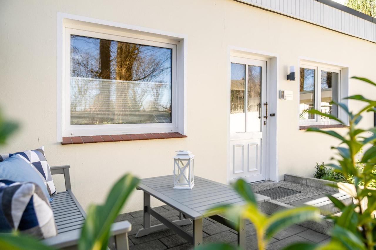 Vivid - Ideal Fuer 4 - Strandnaehe Mit 2 Terrassen - 2 Sz & Wz Varel Kültér fotó