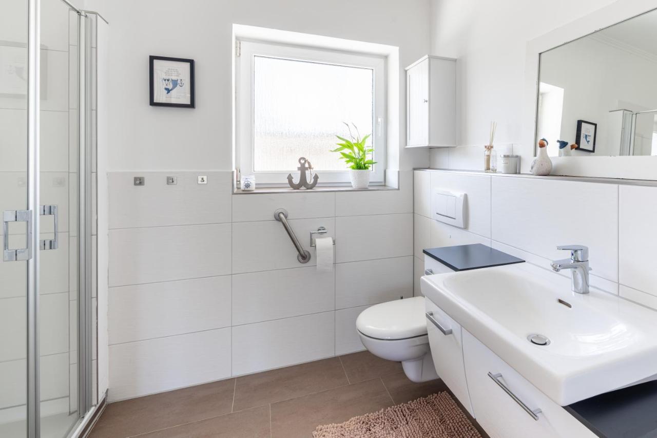 Vivid - Ideal Fuer 4 - Strandnaehe Mit 2 Terrassen - 2 Sz & Wz Varel Kültér fotó